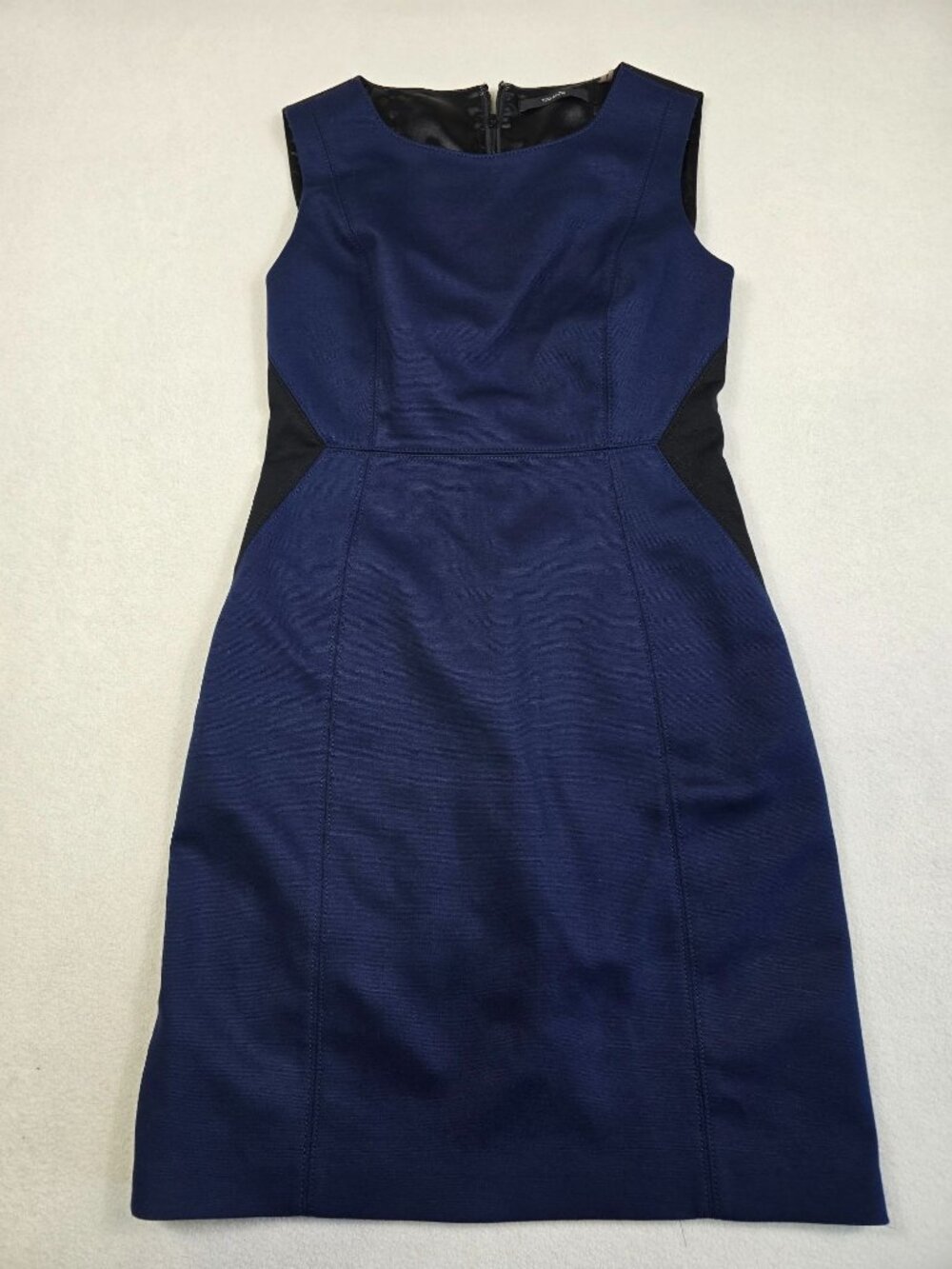 Tahari Womens Size 6 Sleeveless Sheath Dress Black & Blue